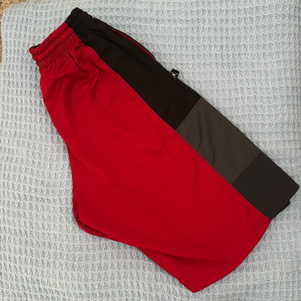 Youth basketball shorts